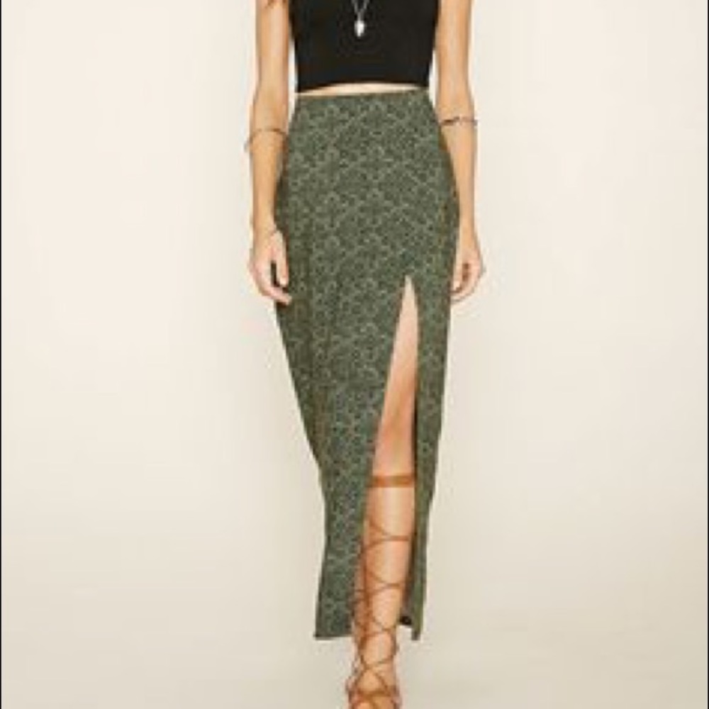Maxi skirt